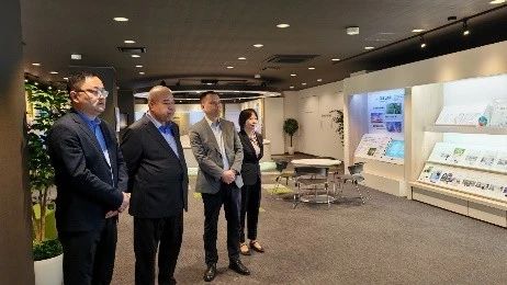 1748397746903576.jpg eccfbb05e5d452fd2ff75e849979bc04.jpg